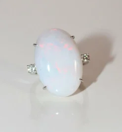Bague OPALE blanche d'Australie