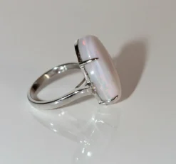 Bague OPALE blanche d'Australie