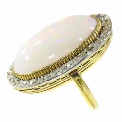 Bague opale et diamants