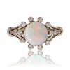 Bague opale ronde diamants or blanc