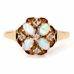Bague opales, diamants