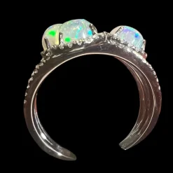 Bague opales et diamants en or jaune 18 Carat