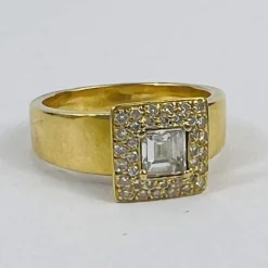 Bague Or avec Diamant Central