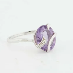 Bague Or Blanc - Améthyste et Diamants