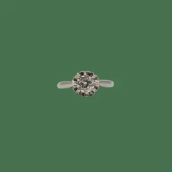 Bague or blanc 18 carats sertie d'un diamant