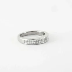 Bague Or blanc 18 Diamants