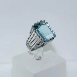Bague Or blanc Aigue-marine