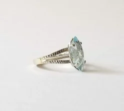 Bague or blanc aigue-marine 2.15 carats