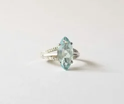 Bague or blanc aigue-marine 2.15 carats