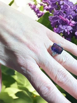 Bague or blanc améthyste diamants