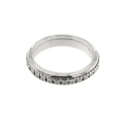 Bague or blanc avec diamants