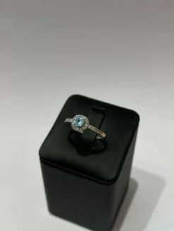 Bague or blanc diamant aigue-marine