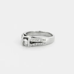 Bague or blanc, diamants