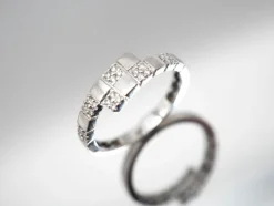 Bague or blanc diamants
