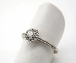 Bague or blanc diamants