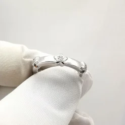 Bague or blanc diamants