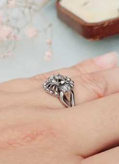 Bague or blanc diamants