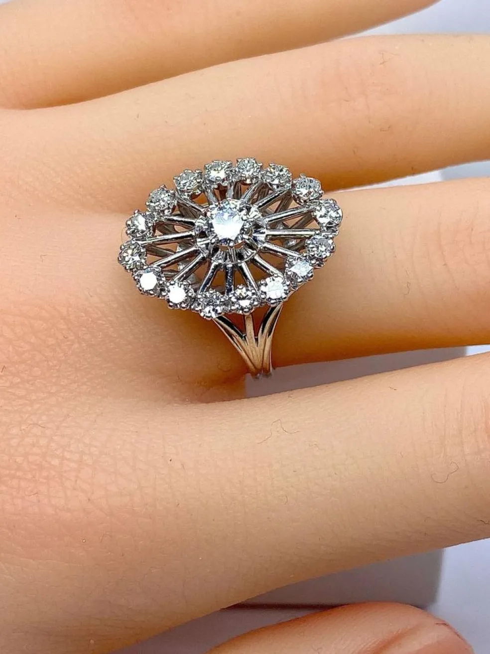 Bague or blanc diamants