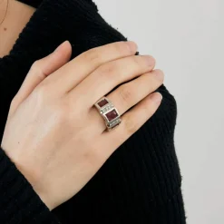Bague or blanc diamants et rubis