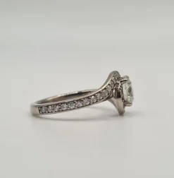 Bague or blanc diamants naturels