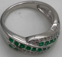 Bague Or Blanc, Emeraudes & Diamants