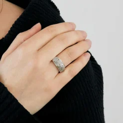Bague or blanc et diamants