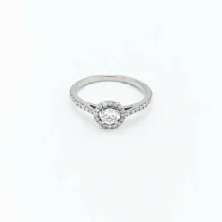 Bague or blanc et diamants