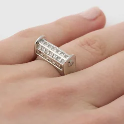Bague or blanc et diamants