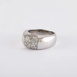 Bague Or blanc et diamants