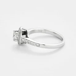 Bague or blanc et diamants