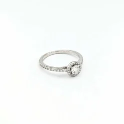 Bague or blanc et diamants