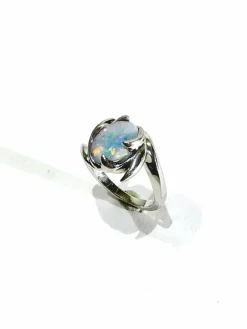 Bague or blanc et opale