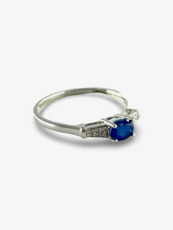Bague or blanc et saphir et diamants