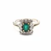 Bague or blanc, émeraude et diamants