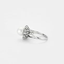Bague or blanc perle akoya et diamants