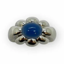 Bague or blanc, pierre bleue cabochon