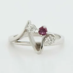 Bague Or blanc Rubis Diamants