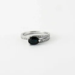 Bague Or blanc Saphir Diamants