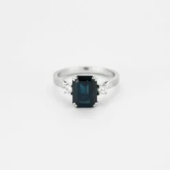 Bague or blanc saphir et diamants