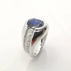 Bague or blanc saphir et diamants