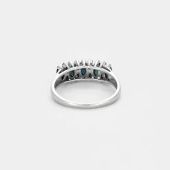 Bague or blanc saphirs