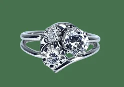 Bague or blanc sertie de 3 diamants