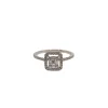 Bague or blanc sertie de diamants baguettes