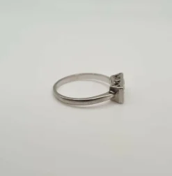 Bague or blanc sertie de 2 diamants anciens
