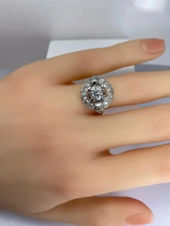 Bague or blanc sertie de diamants, époque 1900/1930