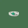 Bague or blanc sertie d’une émeraude poire et diamants