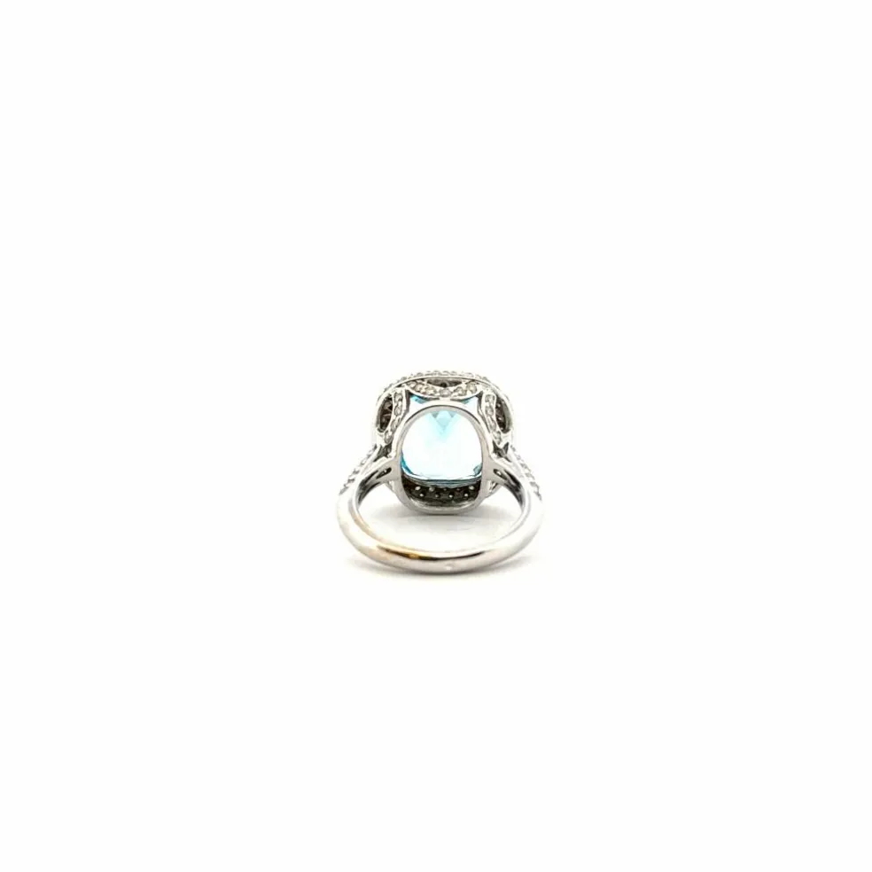 Bague or blanc topaze bleue et diamants