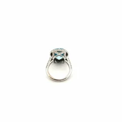 Bague or blanc topaze bleue et diamants