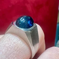 Bague or blanc tourmaline bleue