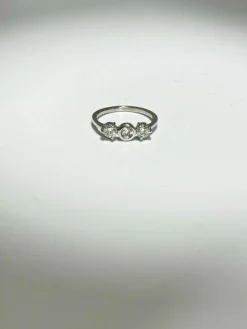 Bague or blanc trilogie diamants